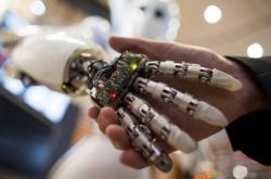 人工智能缓足前行,是鸡肋还是未来?