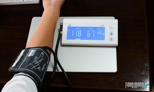 乐享随心 &mdash;&mdash;乐心 （LIFESENSE） i5血压计体验和建议